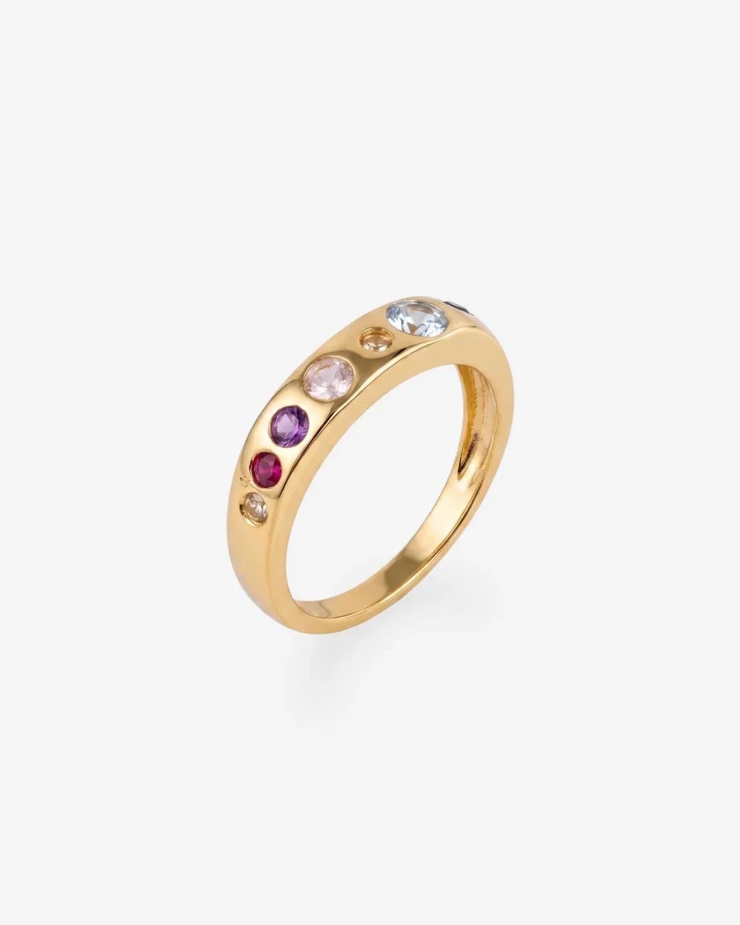 Close-up of Sreni Ring showcasing a single band with a row of blooming stones resembling a miniature garden.