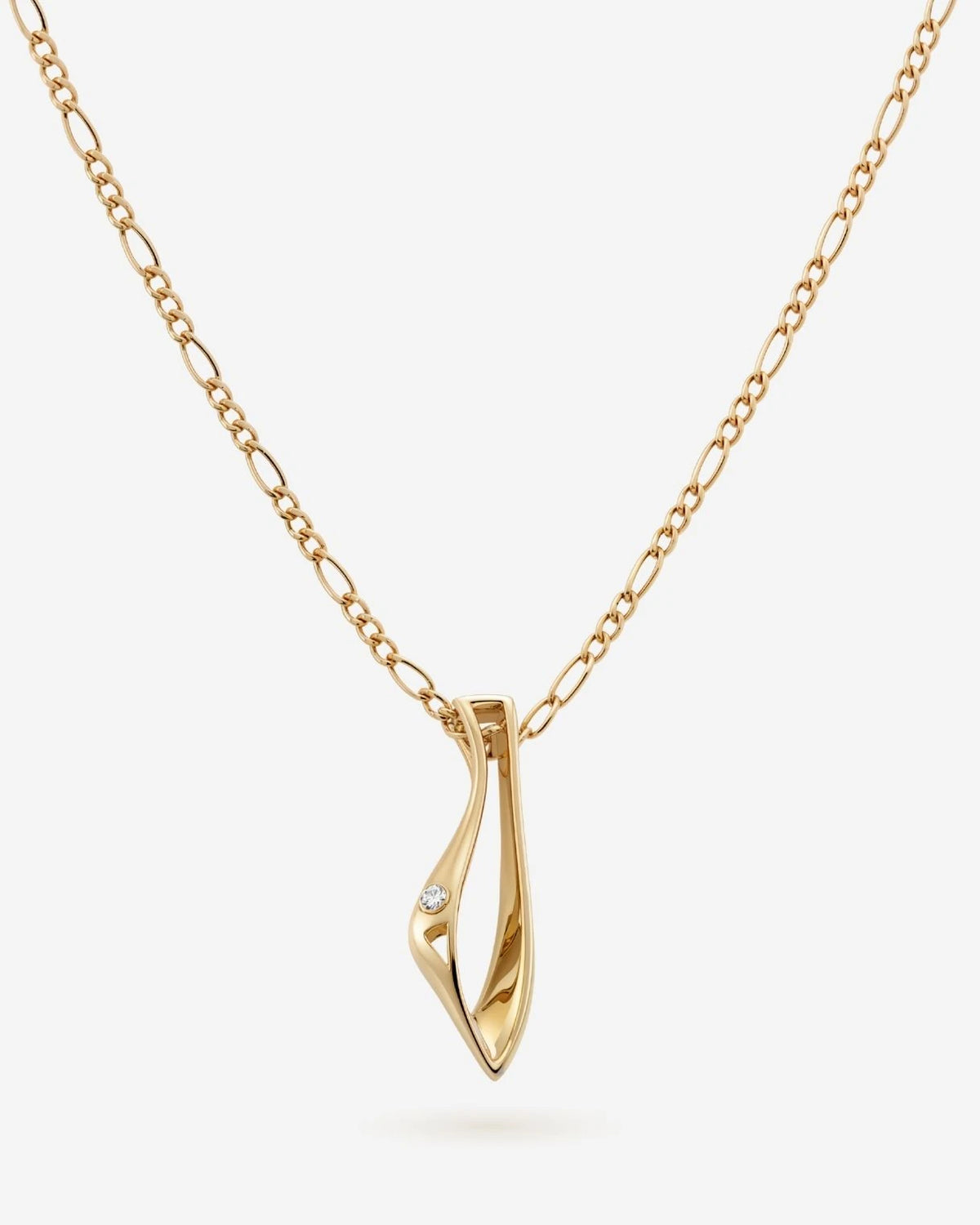 'I' initial pendant necklace in gold with a lab grown diamond, NIMMISHA jewellery London.